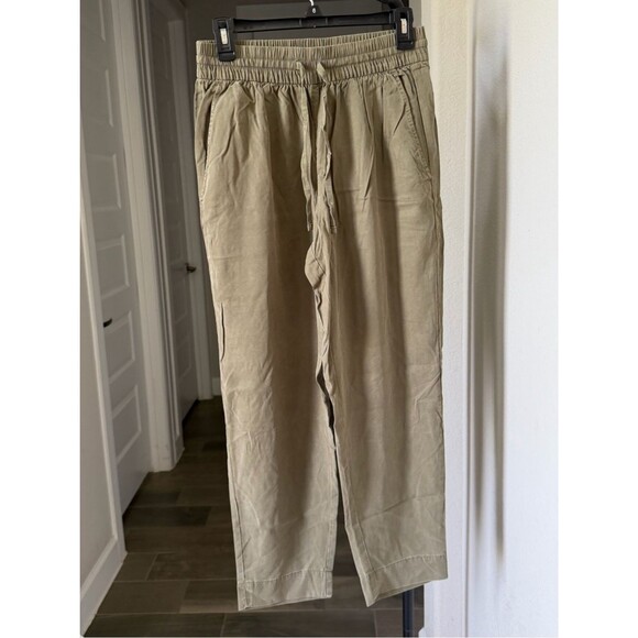 Everlane Pants - Everlane Women's Tencel Utility Pant in Olive Elastic Waist S
